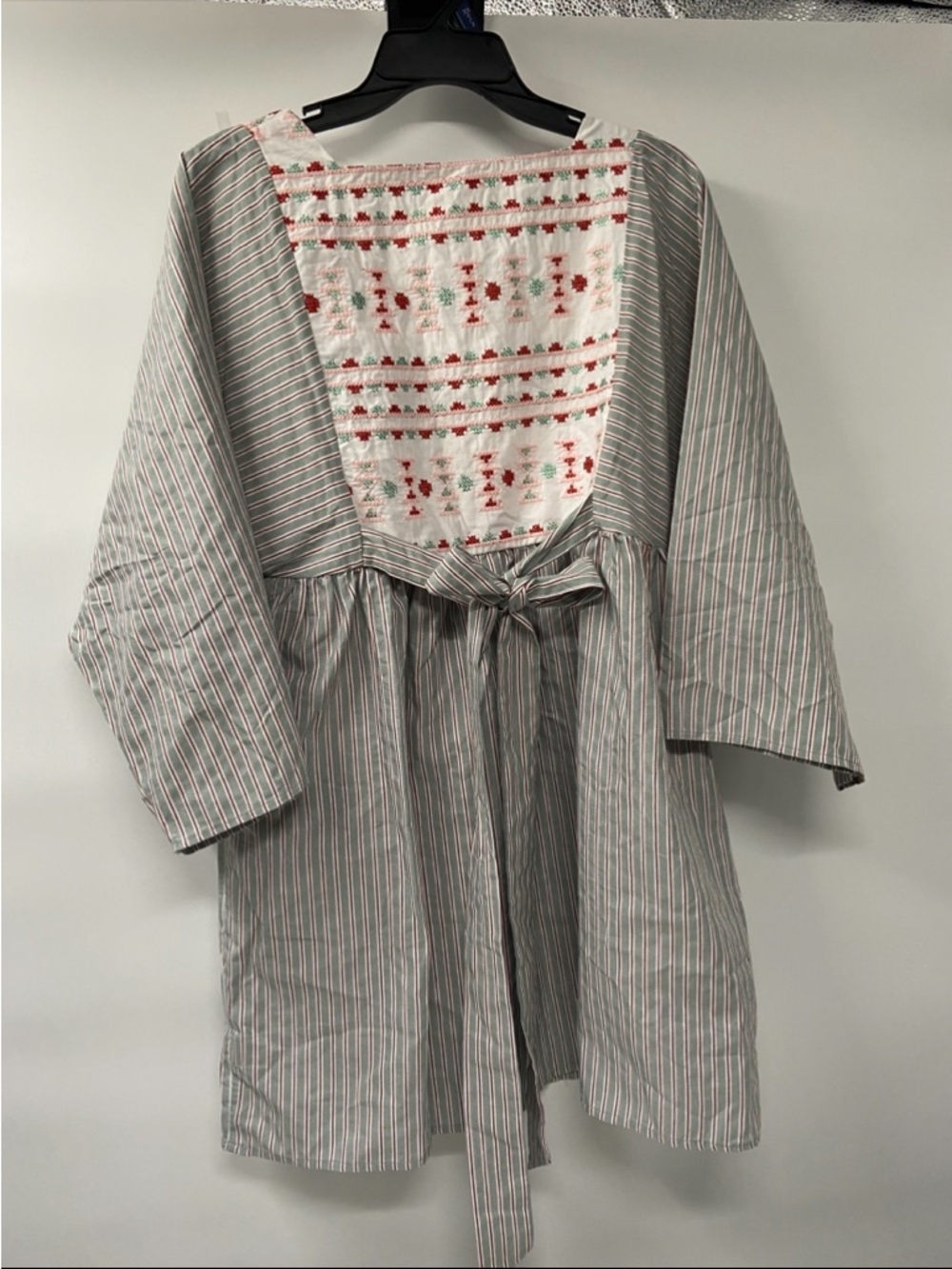 NWT TUCKERNUCK POMANDER PLACE Sage Stripe Embroidered Sadona Dress Size small - Picture 9 of 16